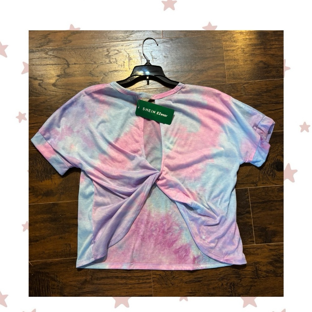 SHEIN Pastel Tie-Dye Twist Back Tee 🩷💙Adult small shirt NEW WITH TAGS